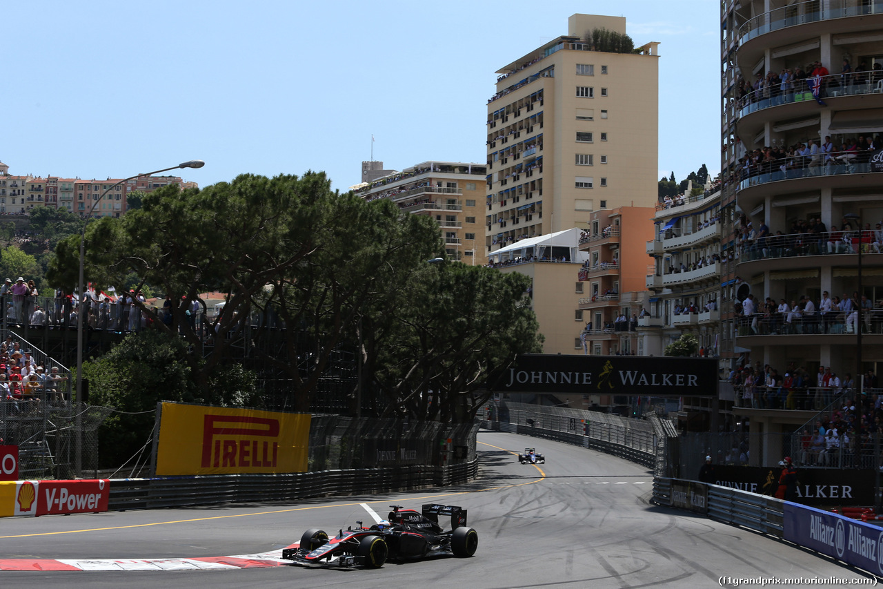 GP MONACO, 24.05.2015- Gara, Fernando Alonso (ESP) McLaren Honda MP4-30