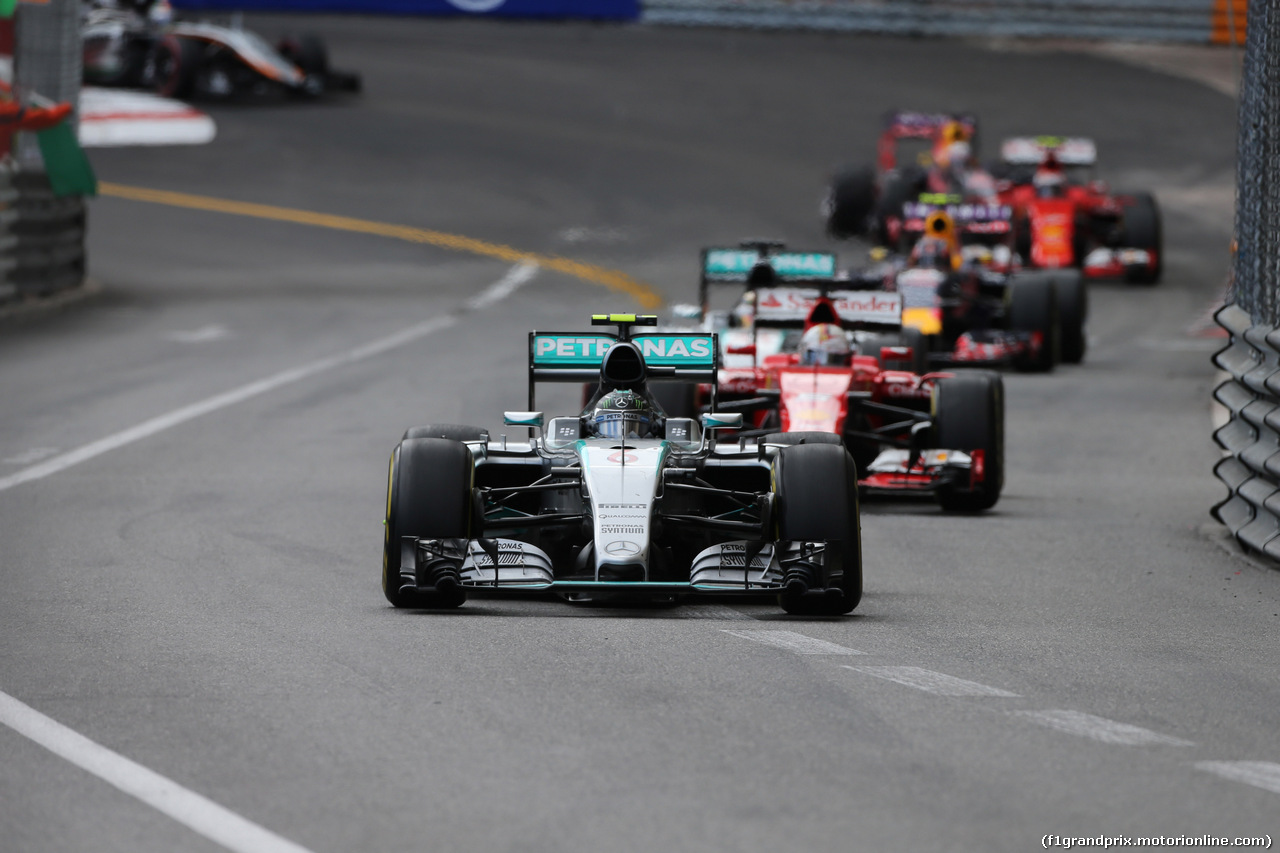 GP MONACO, 24.05.2015- Gara, Nico Rosberg (GER) Mercedes AMG F1 W06