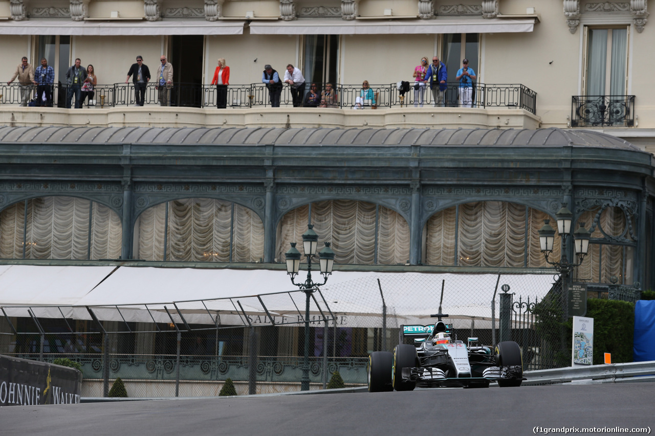 GP MONACO, 21.05.2015- Prove Libere 1, Lewis Hamilton (GBR) Mercedes AMG F1 W06