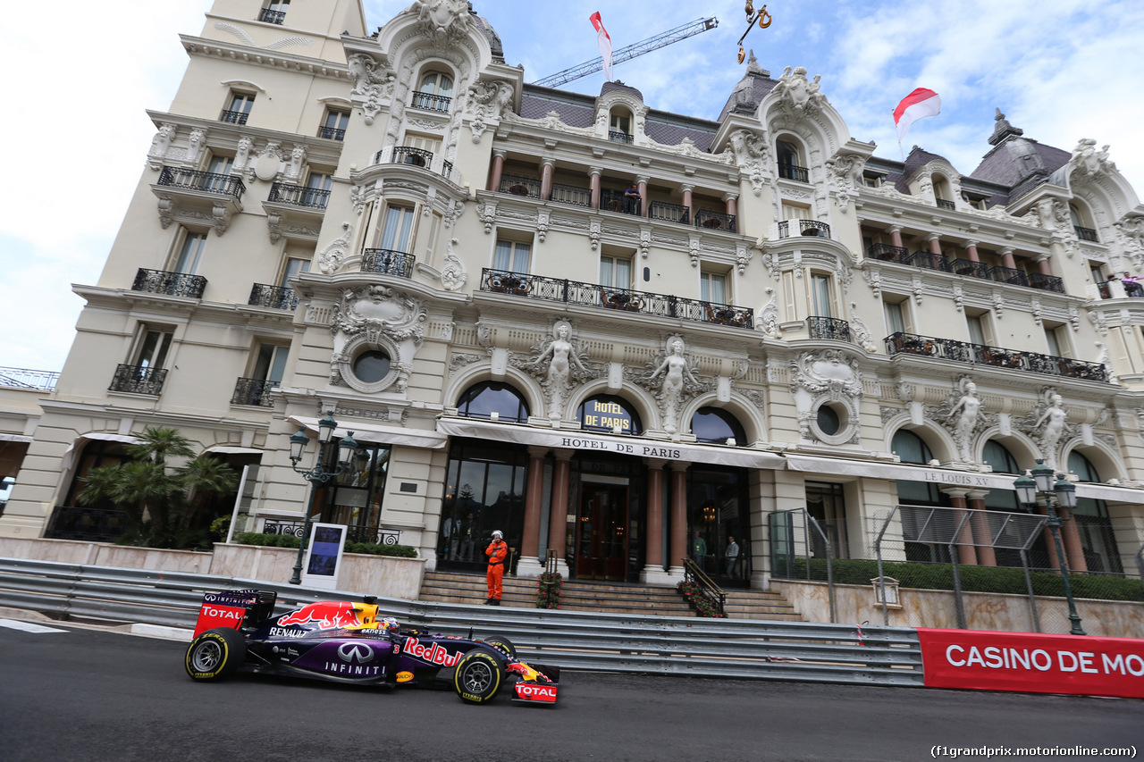 GP MONACO, 21.05.2015- Prove Libere 1, Daniel Ricciardo (AUS) Red Bull Racing RB11