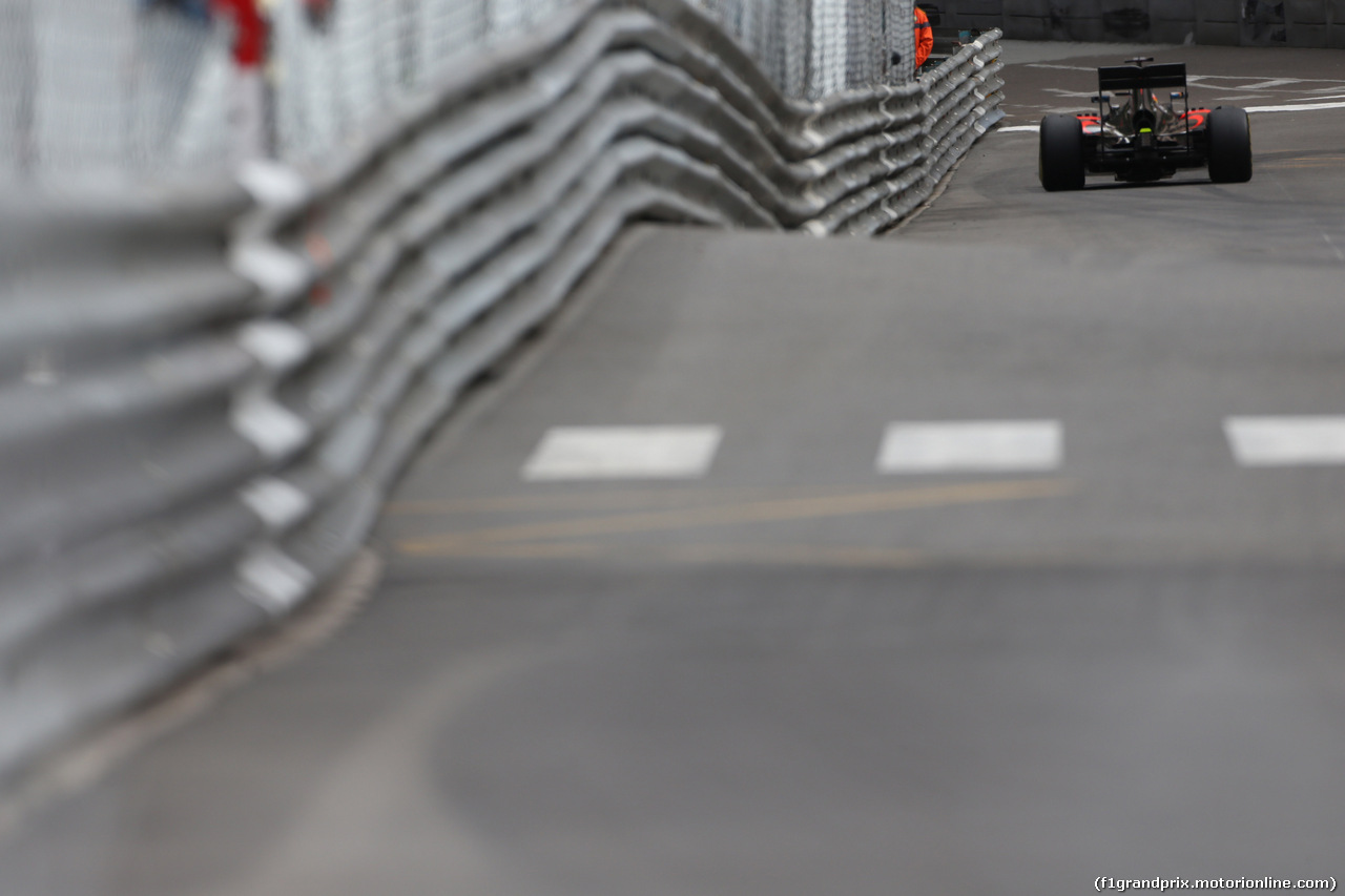 GP MONACO, 21.05.2015- Prove Libere 1, Fernando Alonso (ESP) McLaren Honda MP4-30