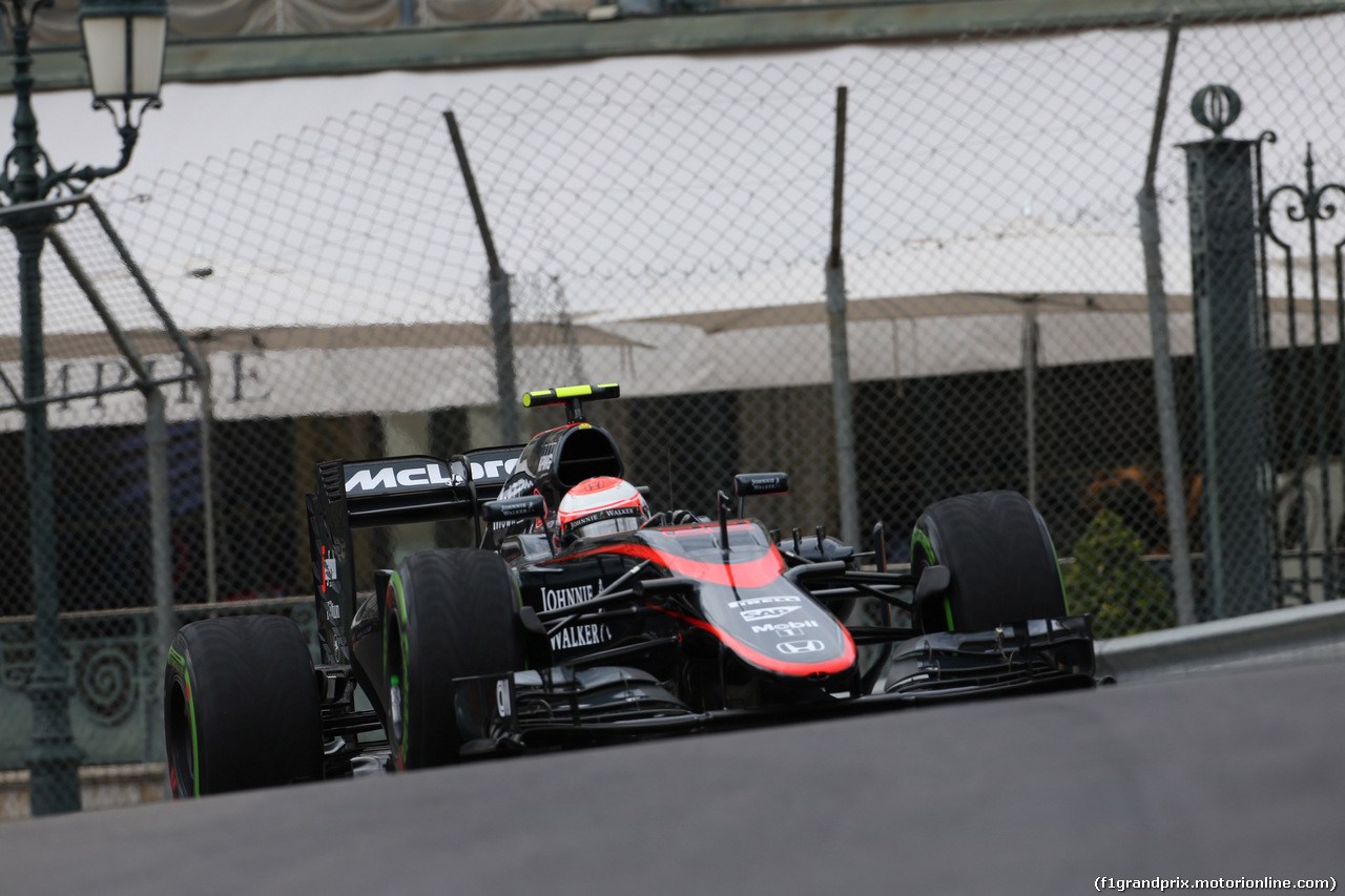 GP MONACO, 21.05.2015- Prove Libere 1, Jenson Button (GBR) McLaren Honda MP4-30