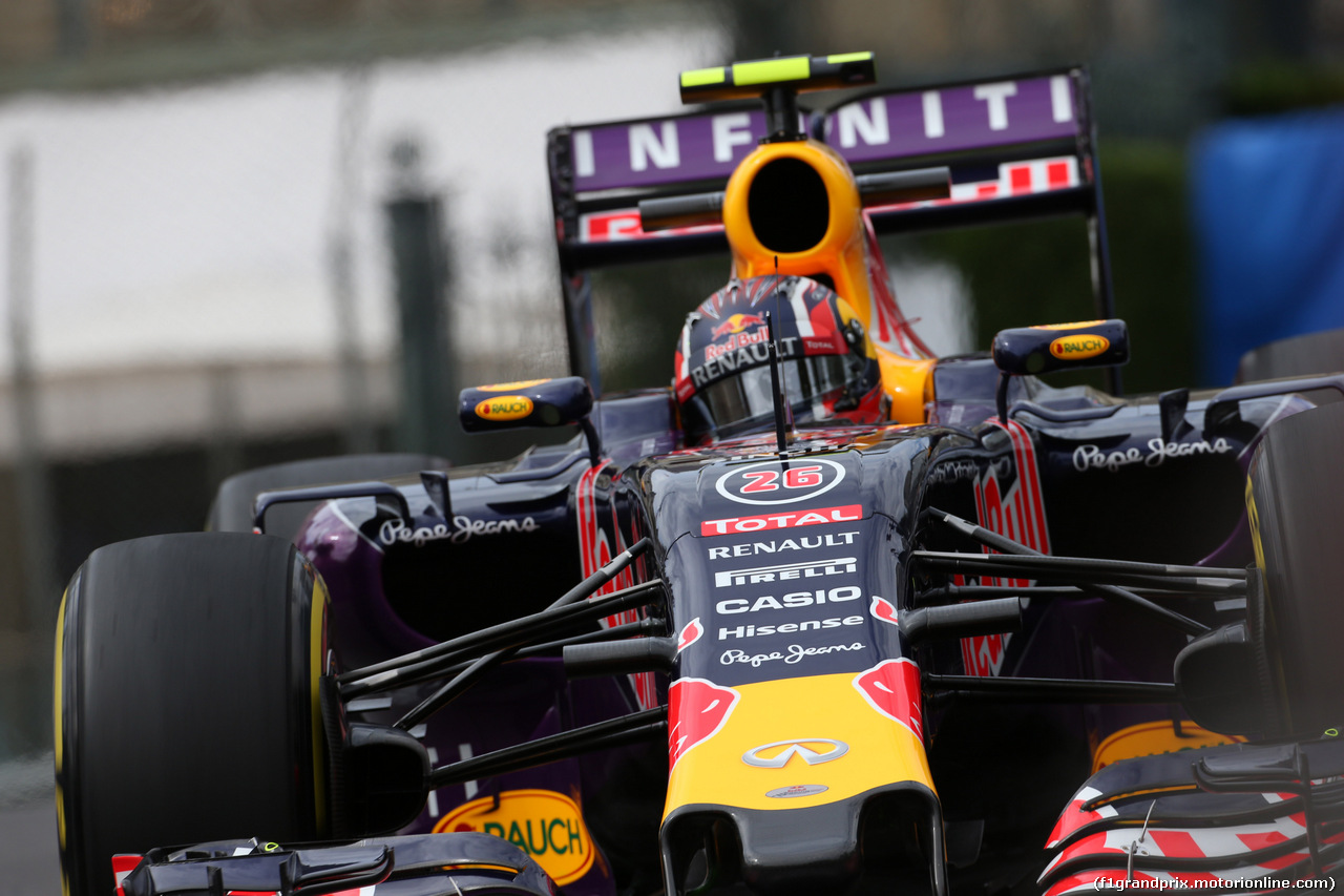 GP MONACO, 21.05.2015- Prove Libere 1, Daniil Kvyat (RUS) Red Bull Racing RB11