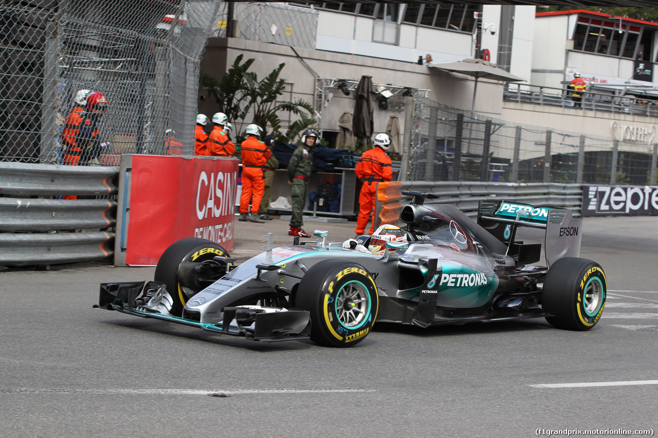 GP MONACO, 21.05.2015- Prove Libere 1, Lewis Hamilton (GBR) Mercedes AMG F1 W06