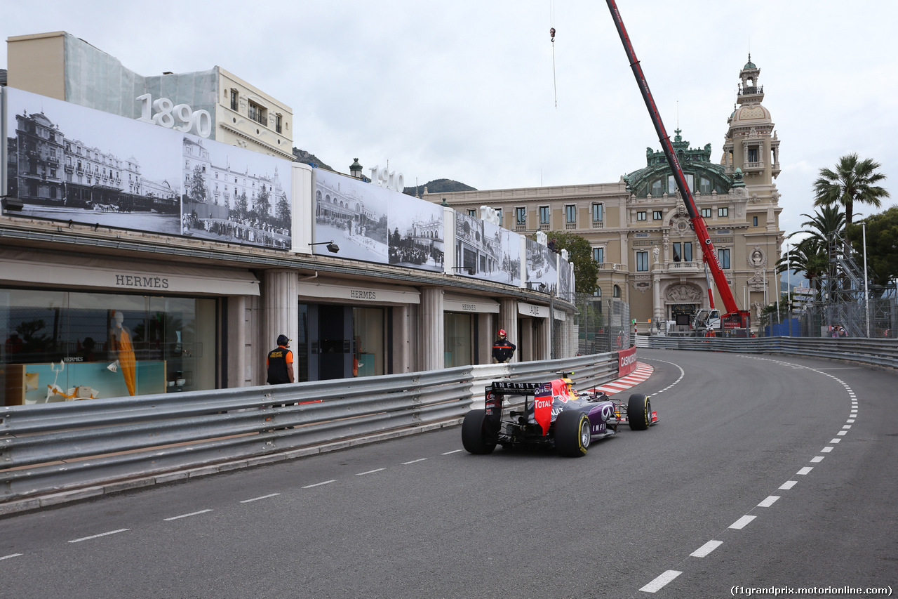 GP MONACO, 21.05.2015- Prove Libere 1, Daniel Ricciardo (AUS) Red Bull Racing RB11