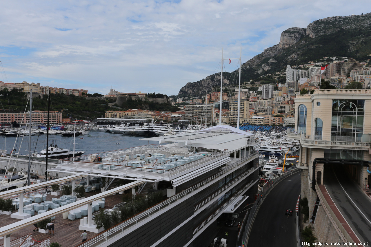 GP MONACO, 21.05.2015- Prove Libere 1, Jenson Button (GBR) McLaren Honda MP4-30