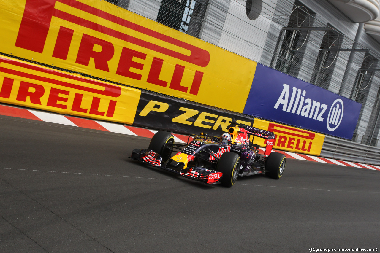 GP MONACO, 21.05.2015- Prove Libere 1, Daniel Ricciardo (AUS) Red Bull Racing RB11