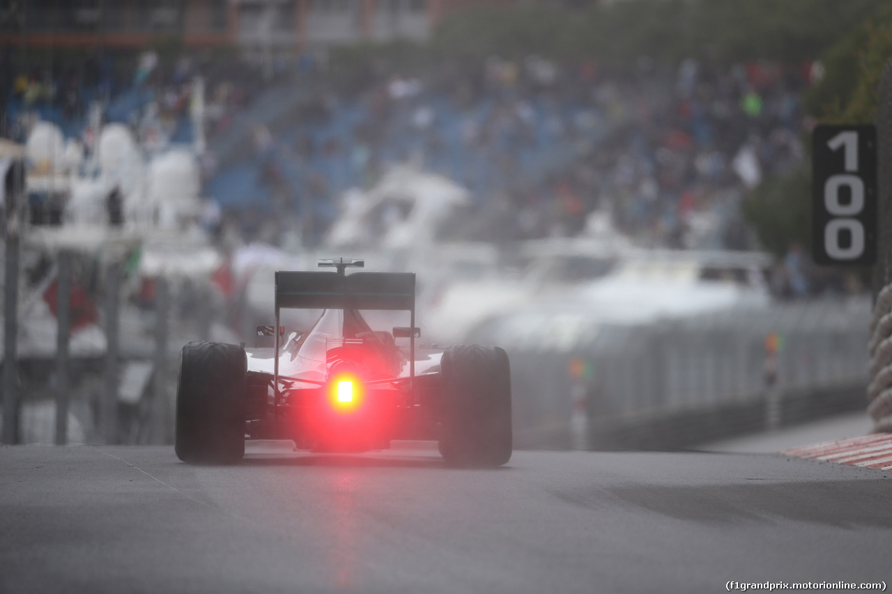GP MONACO, 21.05.2015- Prove Libere 2, Lewis Hamilton (GBR) Mercedes AMG F1 W06