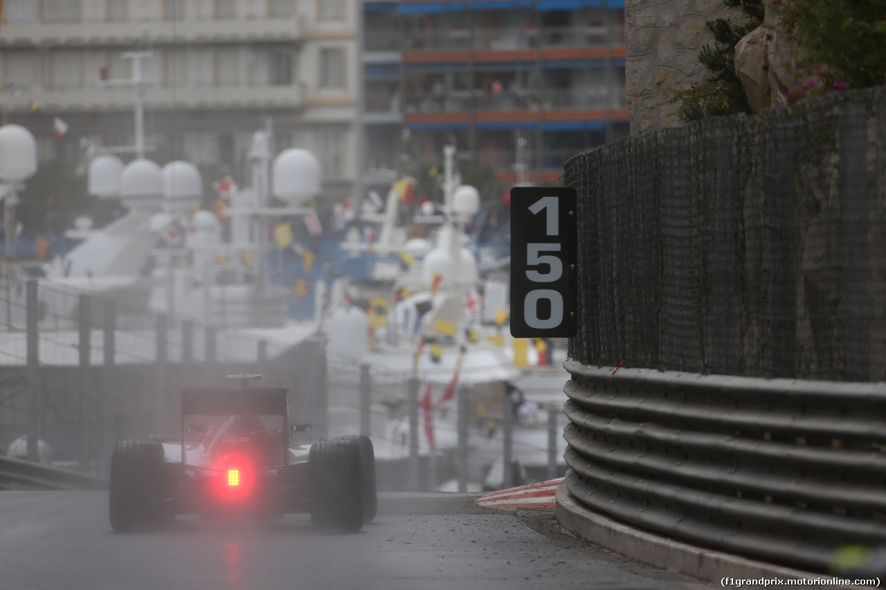 GP MONACO, 21.05.2015- Prove Libere 2, Lewis Hamilton (GBR) Mercedes AMG F1 W06