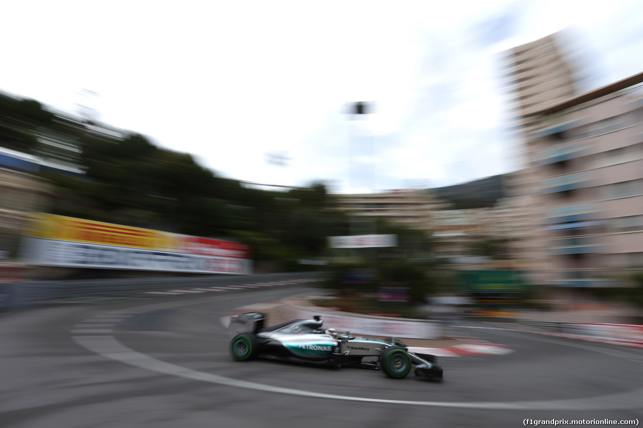GP MONACO, 21.05.2015- Prove Libere 2, Lewis Hamilton (GBR) Mercedes AMG F1 W06
