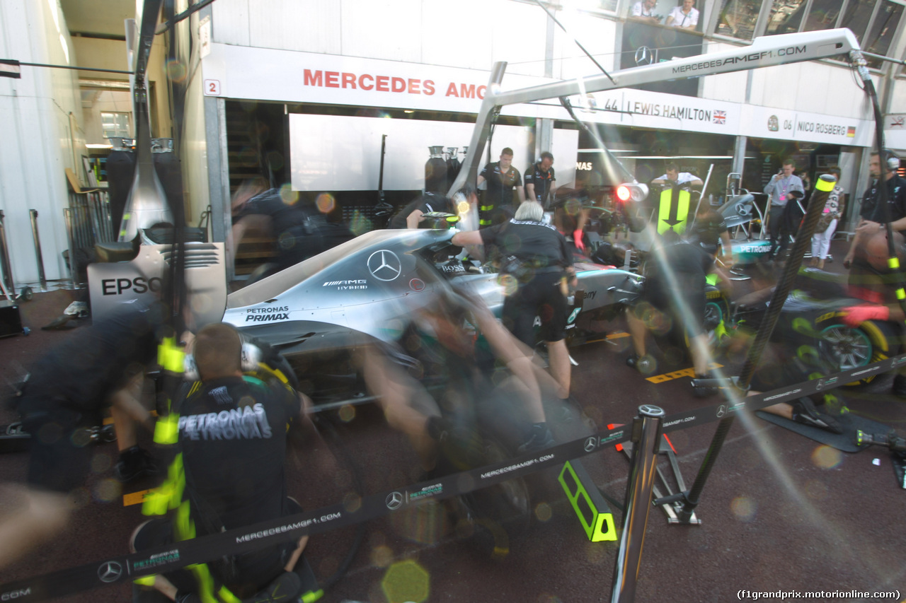 GP MONACO, 20.05.2015- Mercedes Pit Stop Training