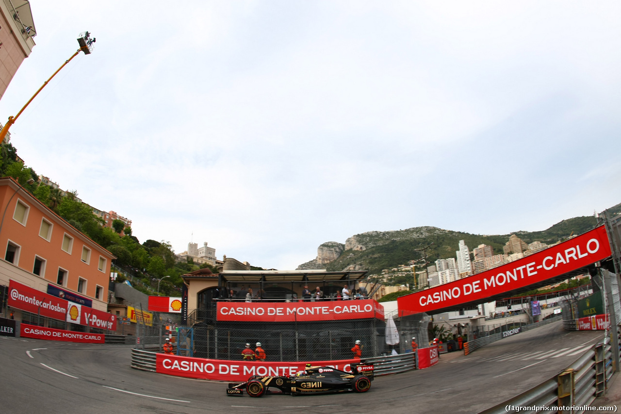 GP MONACO, 23.05.2015- Prove Libere 3, Pastor Maldonado (VEN) Lotus F1 Team E23