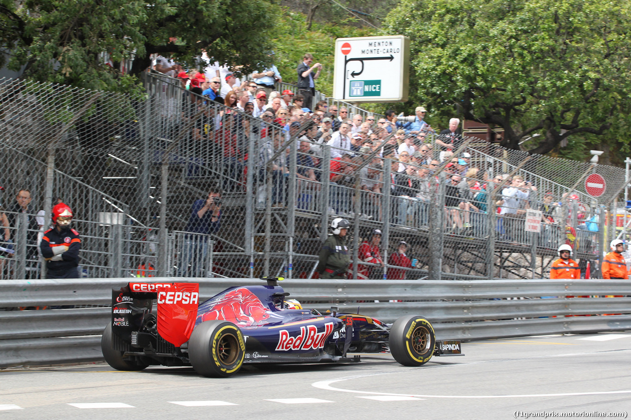 GP MONACO, 23.05.2015- Prove Libere 3, Carlos Sainz Jr (ESP) Scuderia Toro Rosso STR10