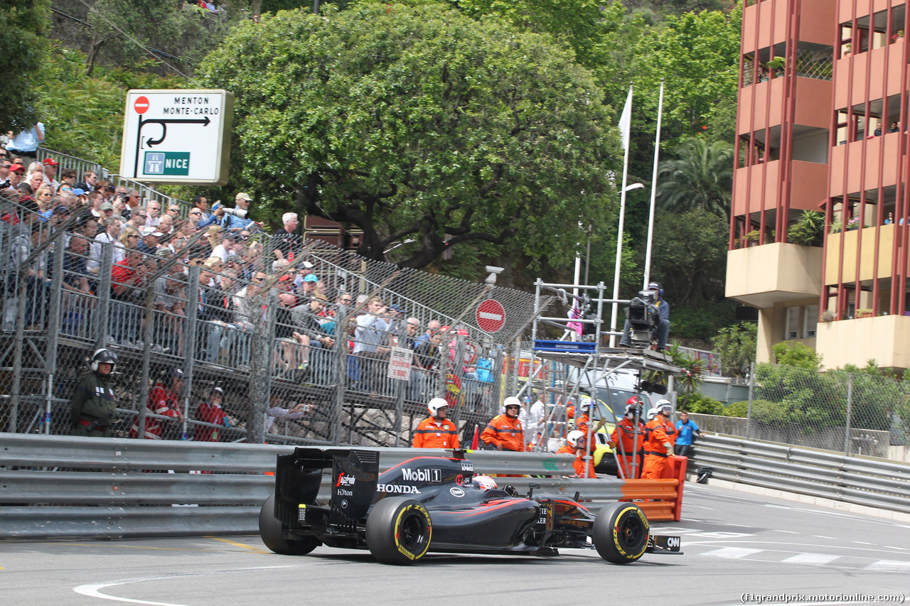 GP MONACO, 23.05.2015- Prove Libere 3, Jenson Button (GBR) McLaren Honda MP4-30