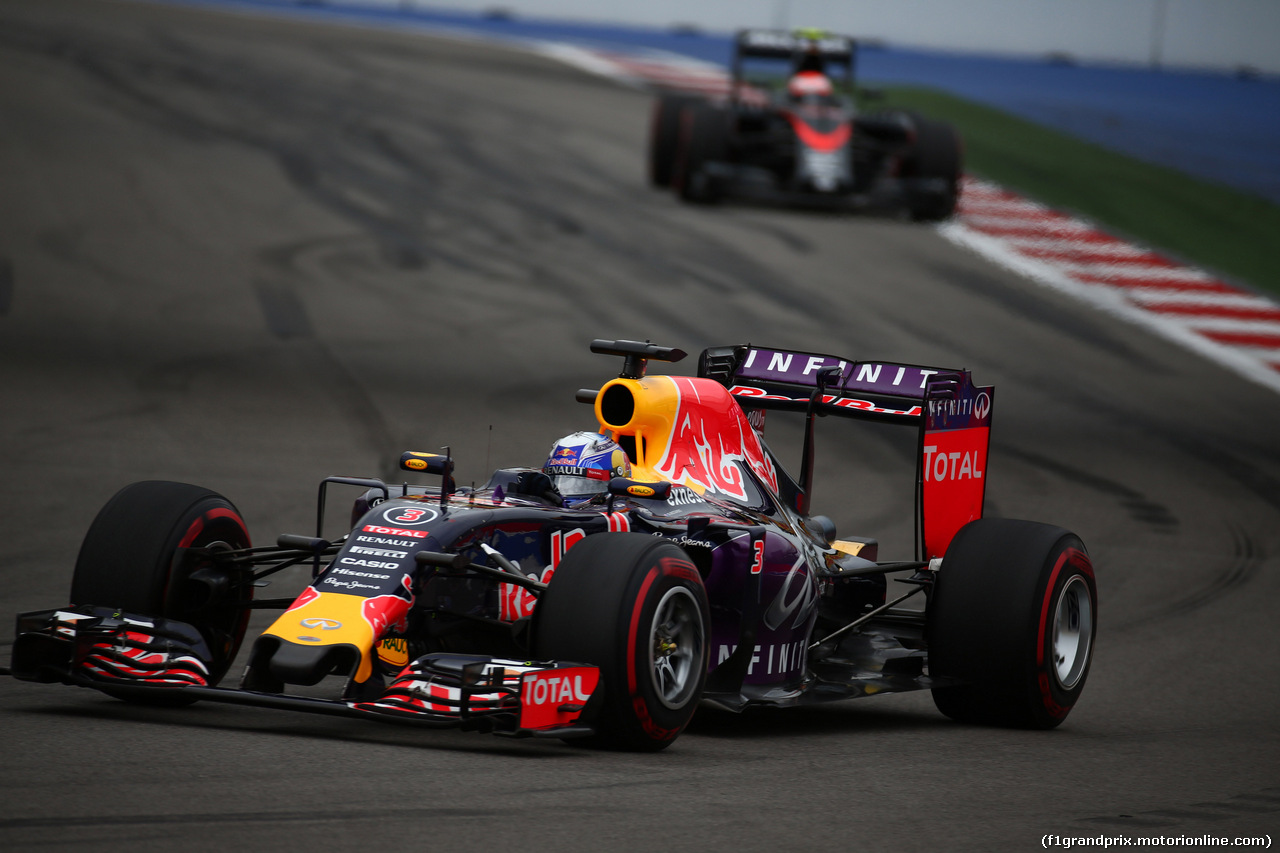 GP RUSSIA, 11.10.2015 - Gara, Daniel Ricciardo (AUS) Red Bull Racing RB11