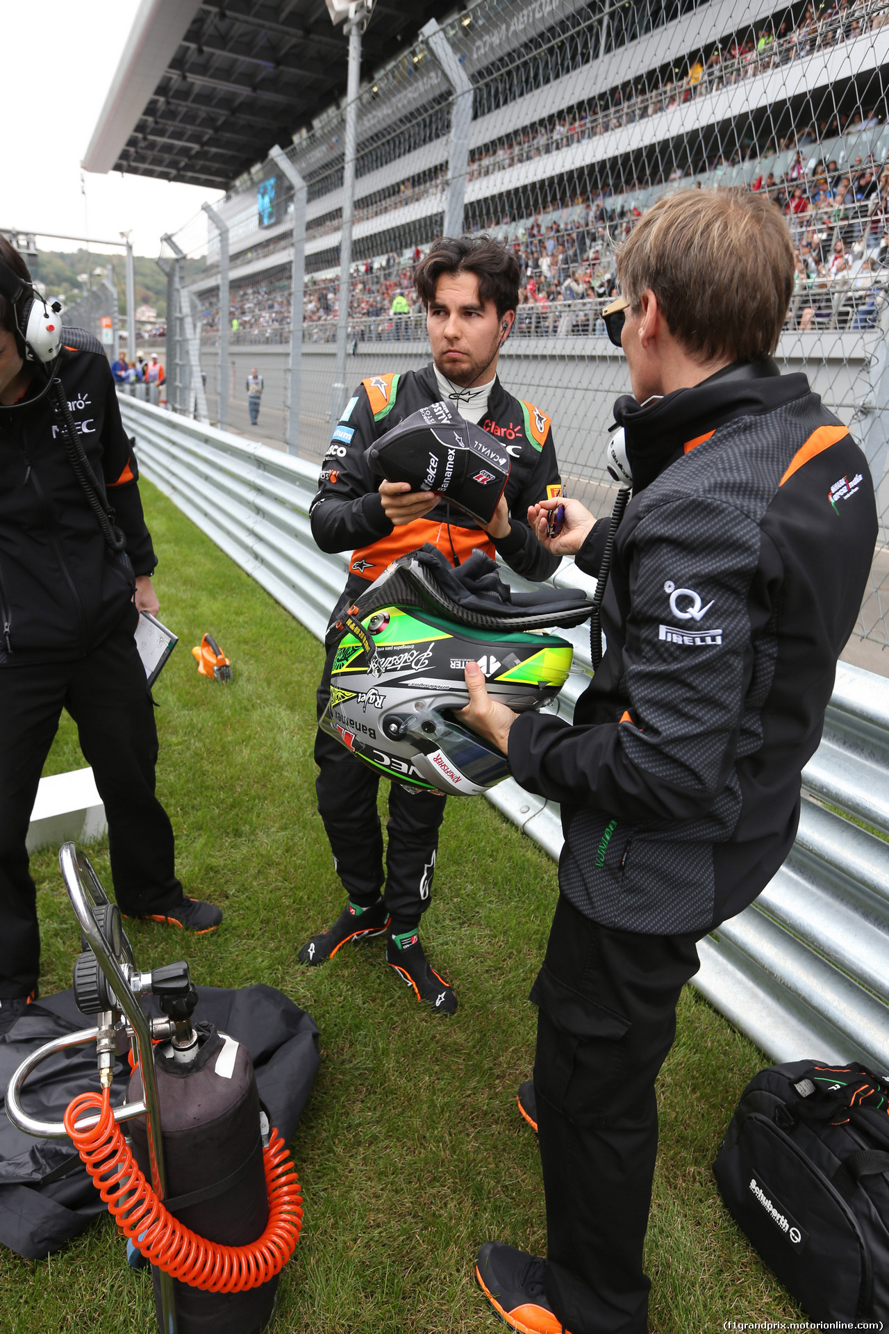 GP RUSSIA, 11.10.2015 - Gara, Sergio Perez (MEX) Sahara Force India F1 VJM08