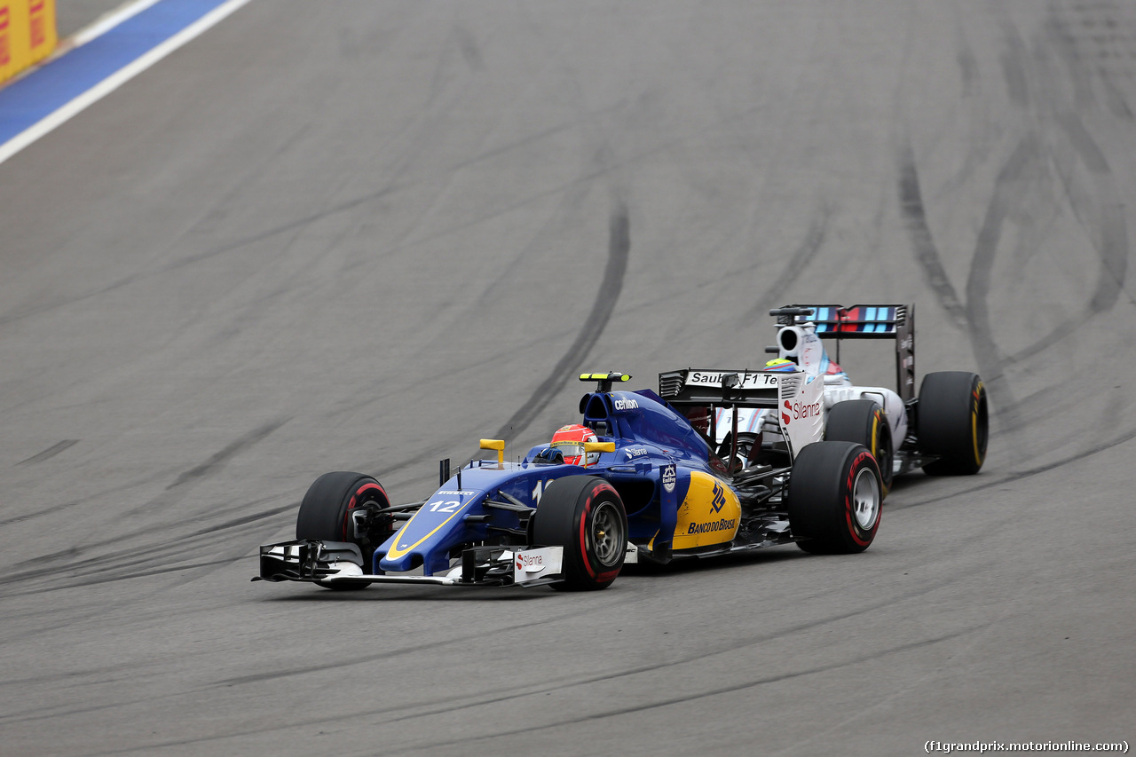 GP RUSSIA, 11.10.2015 - Gara, Felipe Nasr (BRA) Sauber C34 e Felipe Massa (BRA) Williams F1 Team FW37