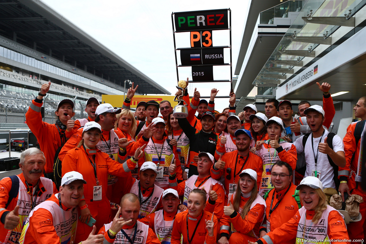 GP RUSSIA, 11.10.2015 - Gara, Festeggiamenti, terzo Sergio Perez (MEX) Sahara Force India F1 VJM08