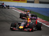 GP RUSSIA, 11.10.2015 - Gara, Daniil Kvyat (RUS) Red Bull Racing RB11 davanti a Daniel Ricciardo (AUS) Red Bull Racing RB11