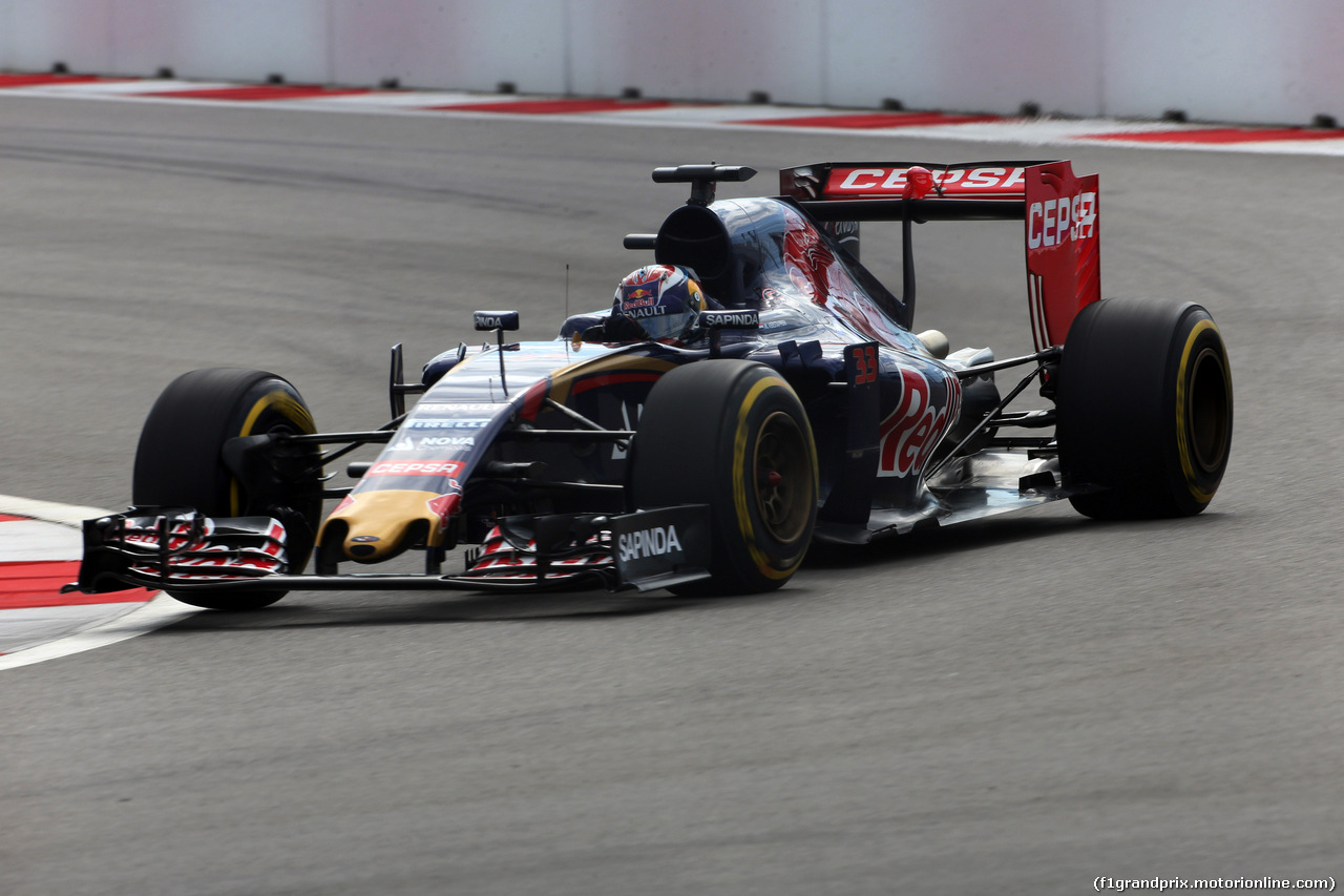 GP RUSSIA, 10.10.2015 - Prove Libere 3, Max Verstappen (NED) Scuderia Toro Rosso STR10