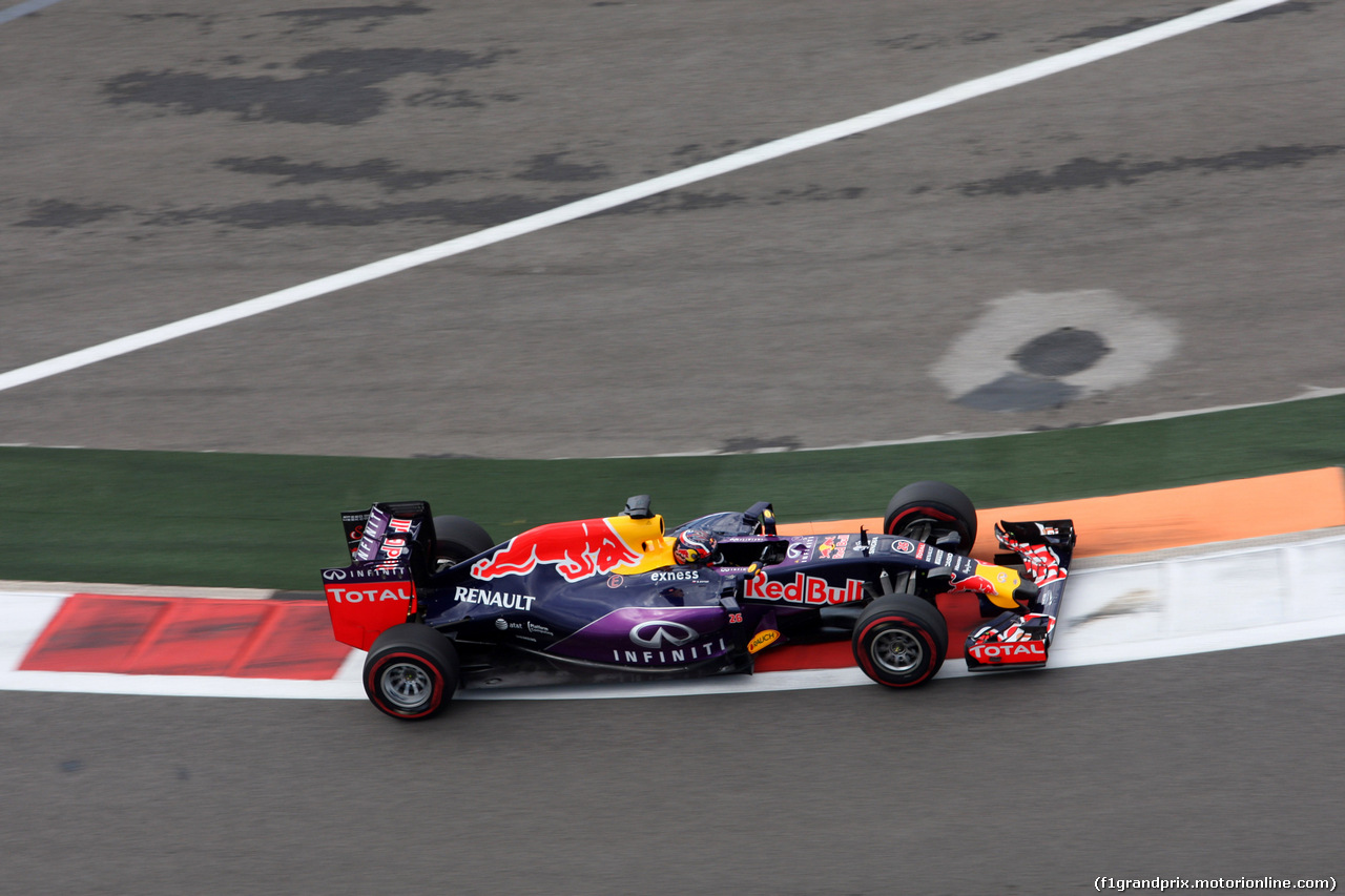 GP RUSSIA, 10.10.2015 - Prove Libere 3, Daniil Kvyat (RUS) Red Bull Racing RB11