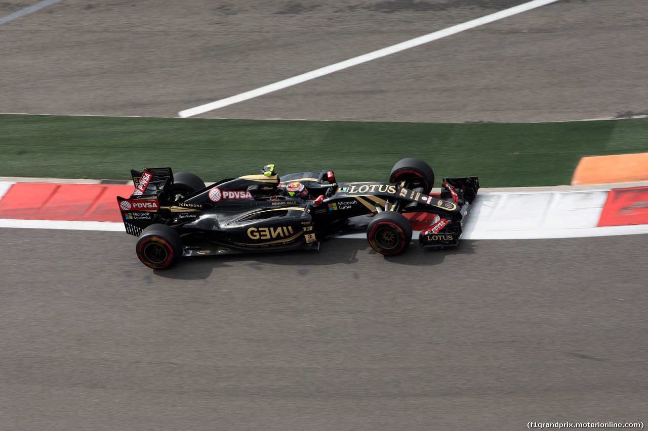 GP RUSSIA, 10.10.2015 - Prove Libere 3, Pastor Maldonado (VEN) Lotus F1 Team E23