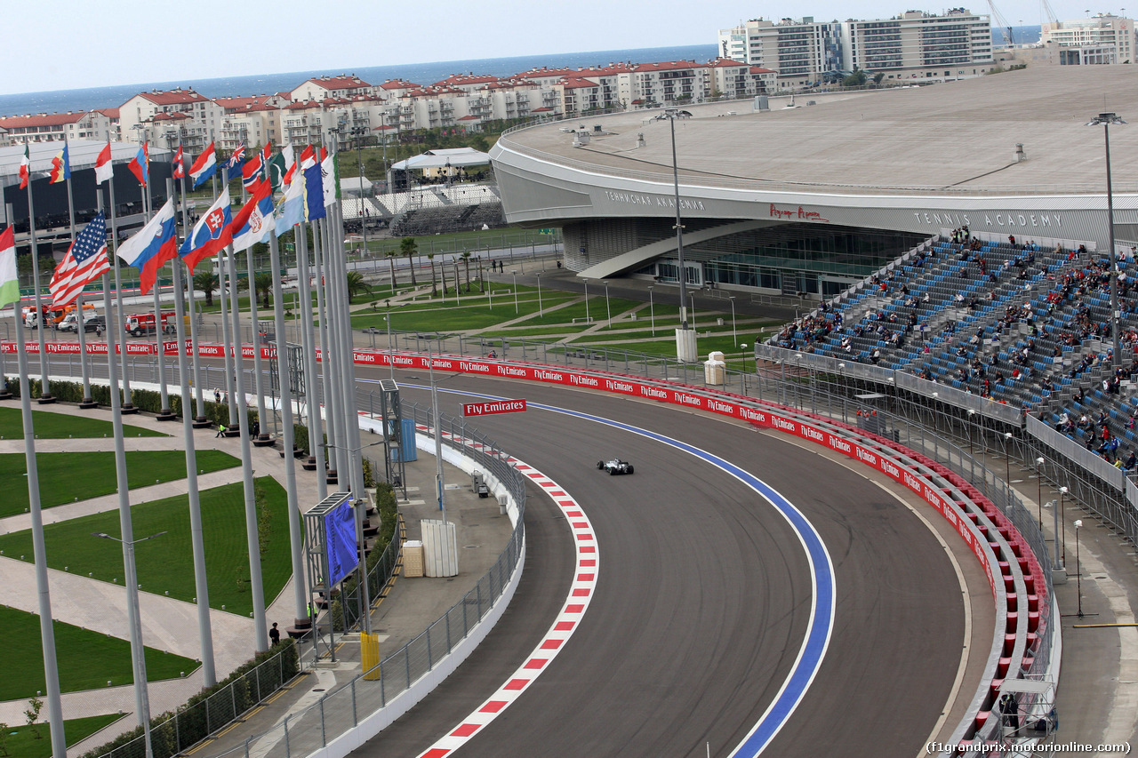 GP RUSSIA, 10.10.2015 - Prove Libere 3, Sebastian Vettel (GER) Ferrari SF15-T