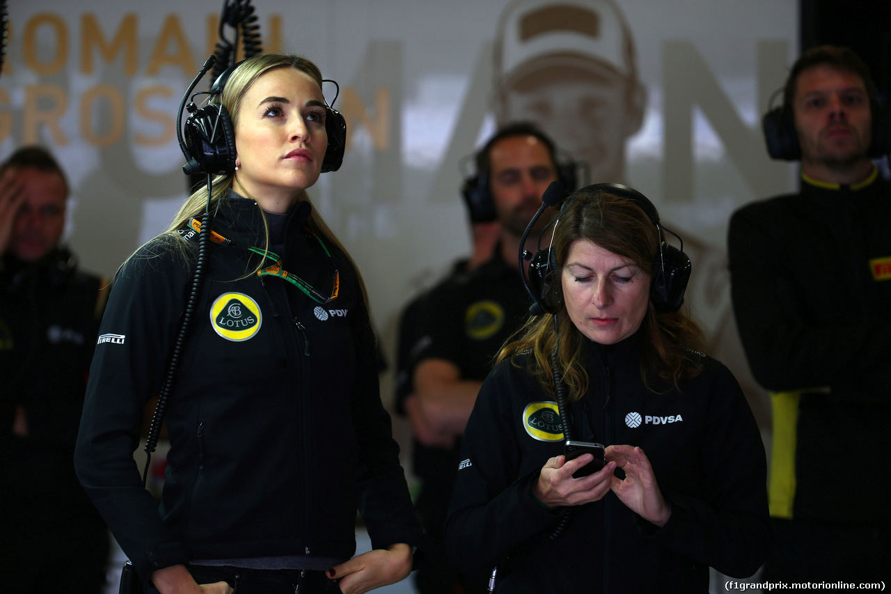 GP RUSSIA, 10.10.2015 - Prove Libere 3, Carmen Jordá (ESP) Test driver, Lotus Team