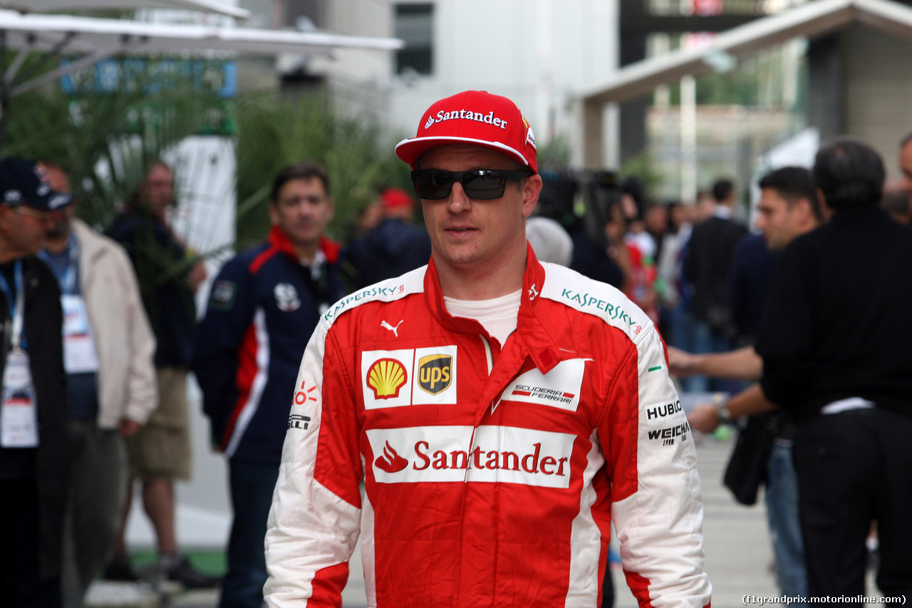 GP RUSSIA, 10.10.2015 -  Qualifiche, Kimi Raikkonen (FIN) Ferrari SF15-T