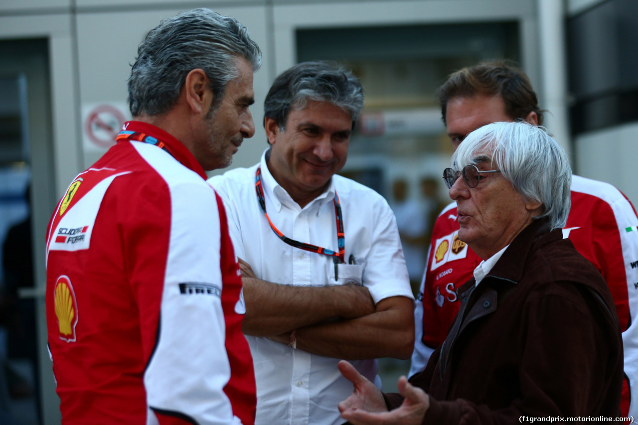 GP RUSSIA, 08.10.2015 - Maurizio Arrivabene (ITA) Ferrari Team Principal e Bernie Ecclestone (GBR), President e CEO of FOM