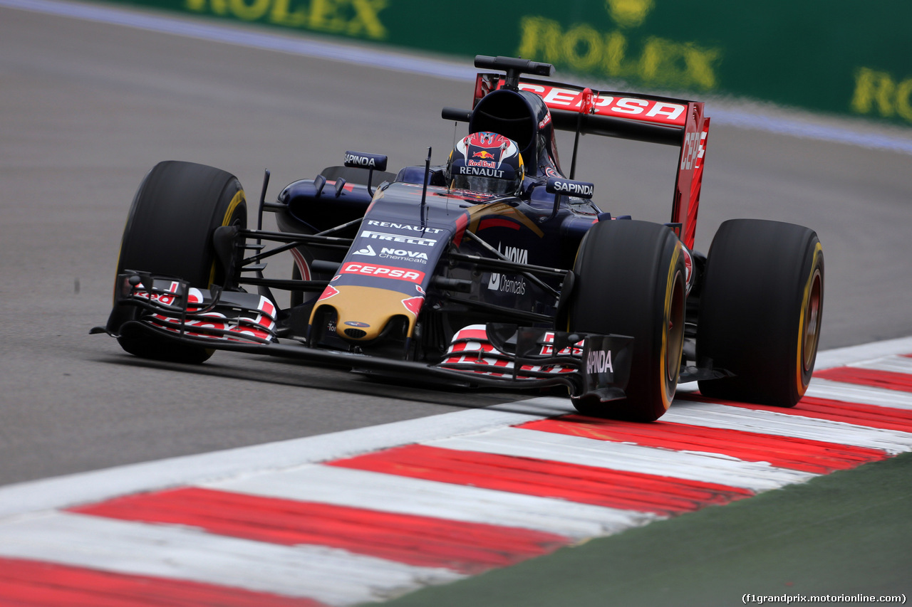 GP RUSSIA, 09.10.2015 - Prove Libere 1, Max Verstappen (NED) Scuderia Toro Rosso STR10
