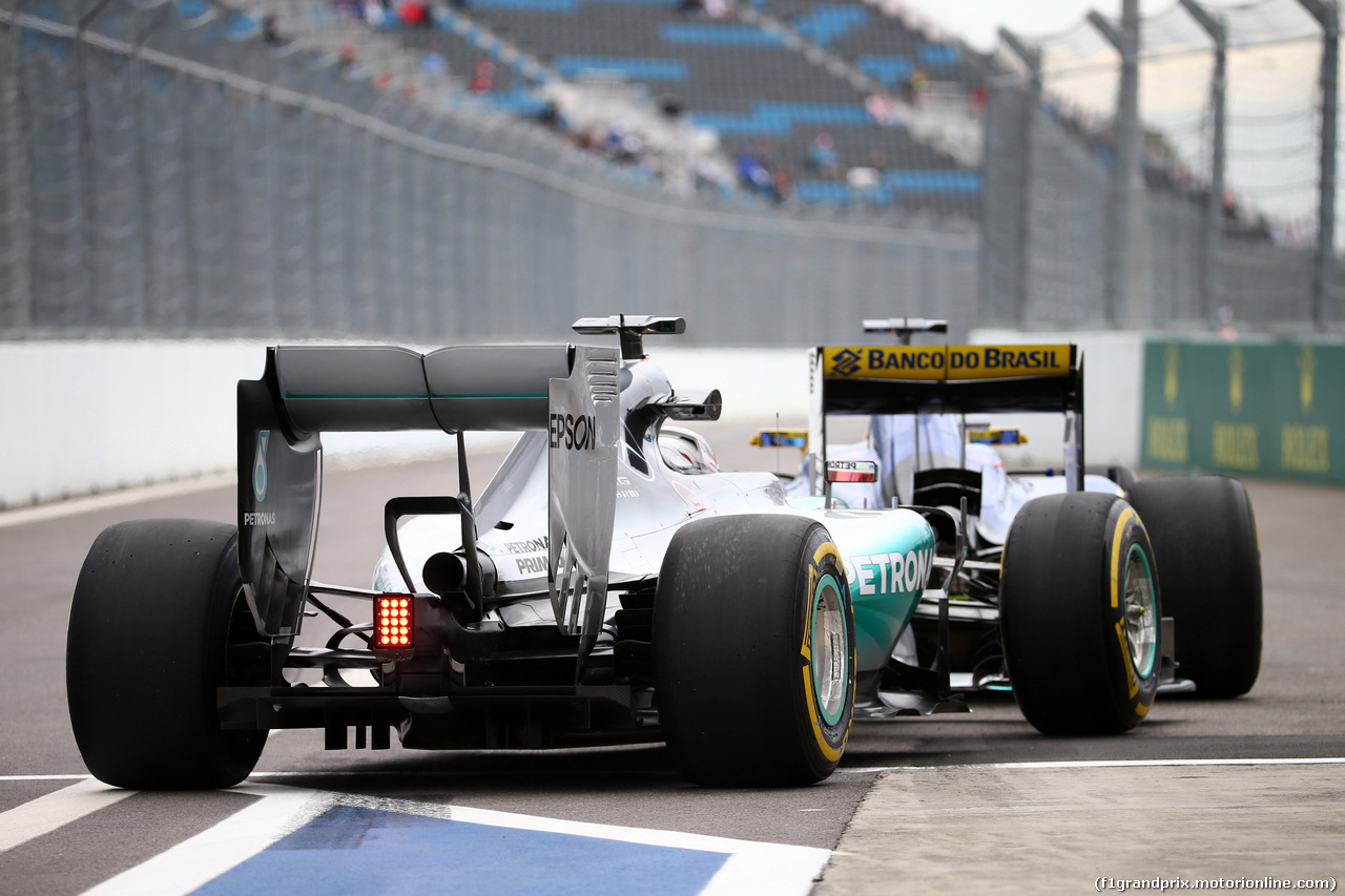 GP RUSSIA, 09.10.2015 - Prove Libere 1, Lewis Hamilton (GBR) Mercedes AMG F1 W06