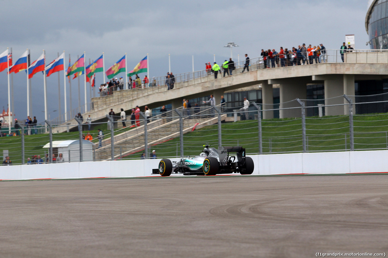 GP RUSSIA, 09.10.2015 - Prove Libere 1, Nico Rosberg (GER) Mercedes AMG F1 W06