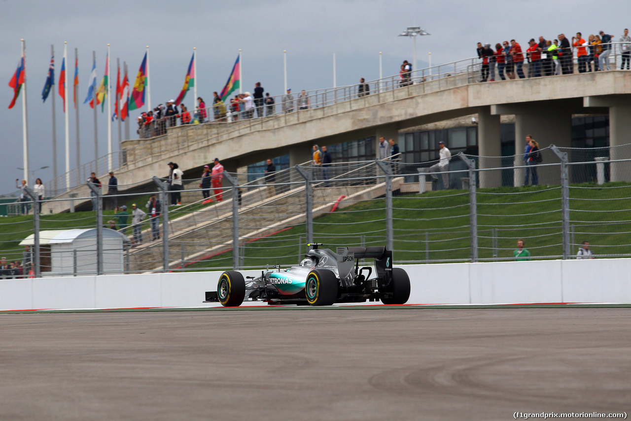 GP RUSSIA, 09.10.2015 - Prove Libere 1, Nico Rosberg (GER) Mercedes AMG F1 W06