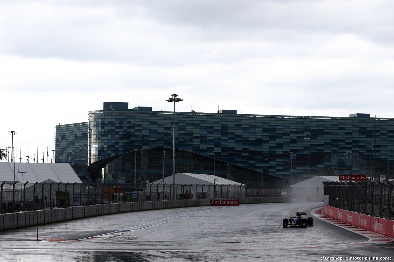 GP RUSSIA, 09.10.2015 - Prove Libere 1, Marcus Ericsson (SUE) Sauber C34