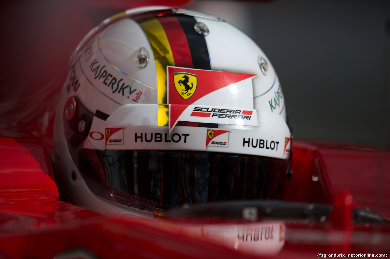GP RUSSIA, 09.10.2015 - Prove Libere 1, Sebastian Vettel (GER) Ferrari SF15-T
