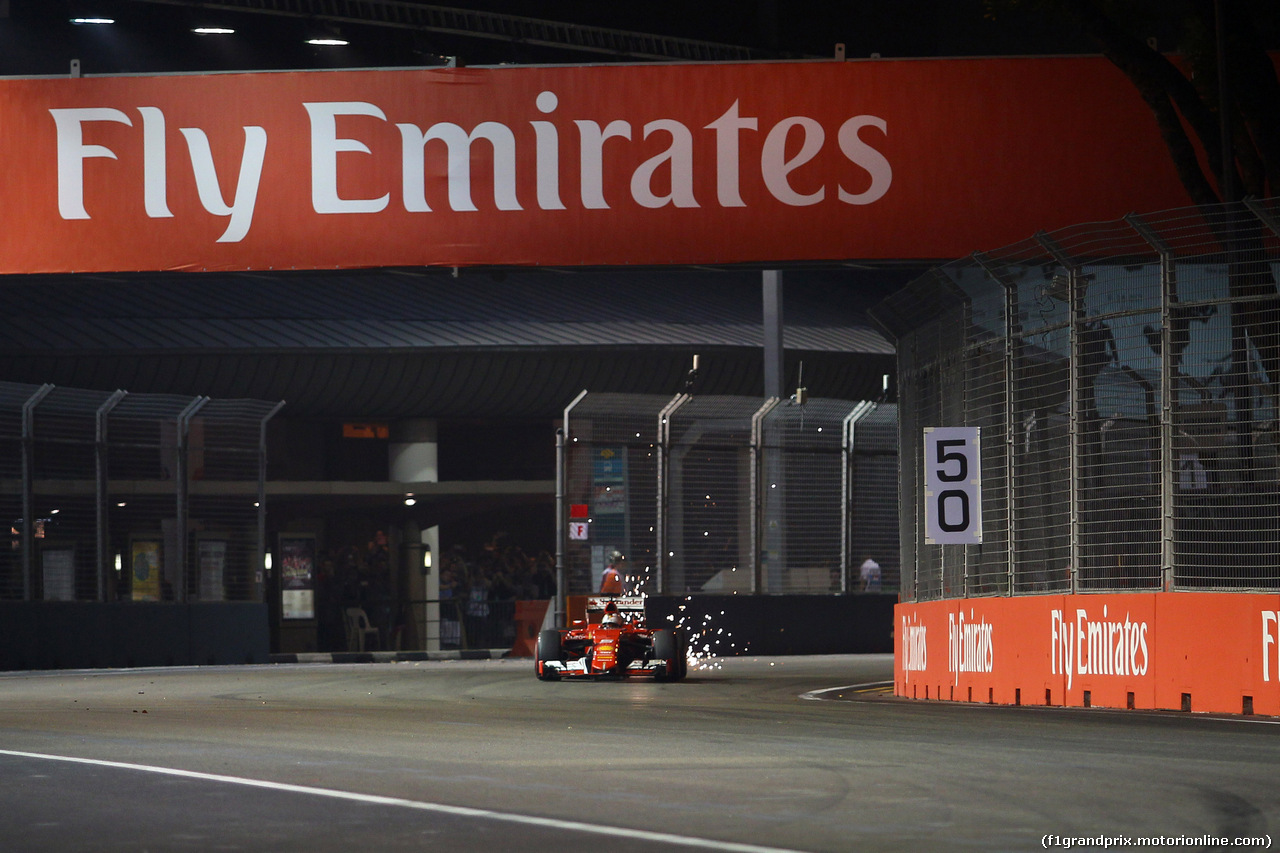 GP SINGAPORE, 20.09.2015 - Gara, Sebastian Vettel (GER) Ferrari SF15-T