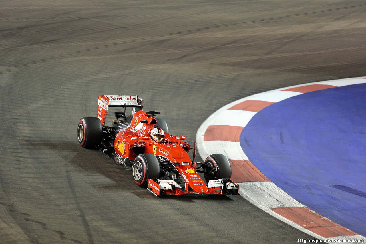 GP SINGAPORE, 20.09.2015 - Gara, Sebastian Vettel (GER) Ferrari SF15-T