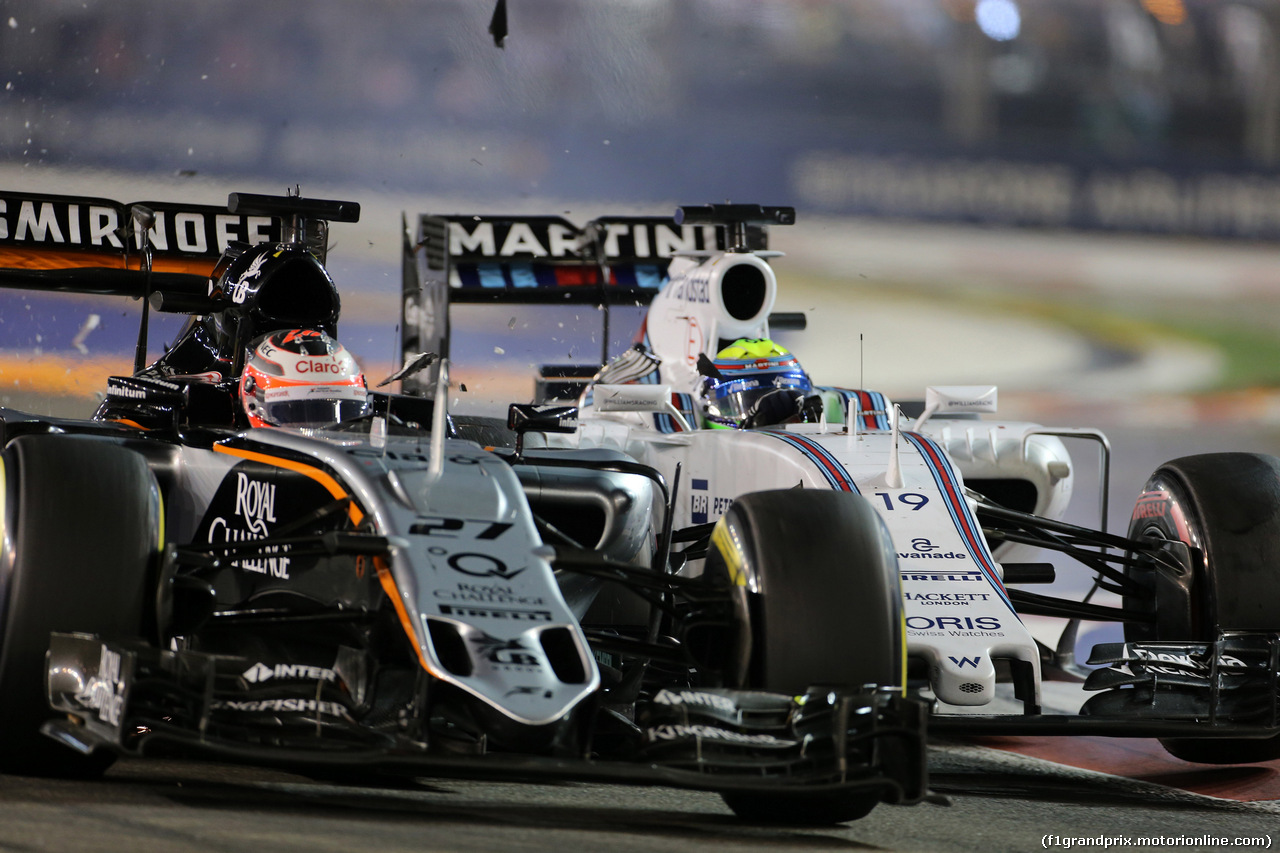 GP SINGAPORE, 20.09.2015 - Gara, Crash, Nico Hulkenberg (GER) Sahara Force India F1 VJM08 e Felipe Massa (BRA) Williams F1 Team FW37