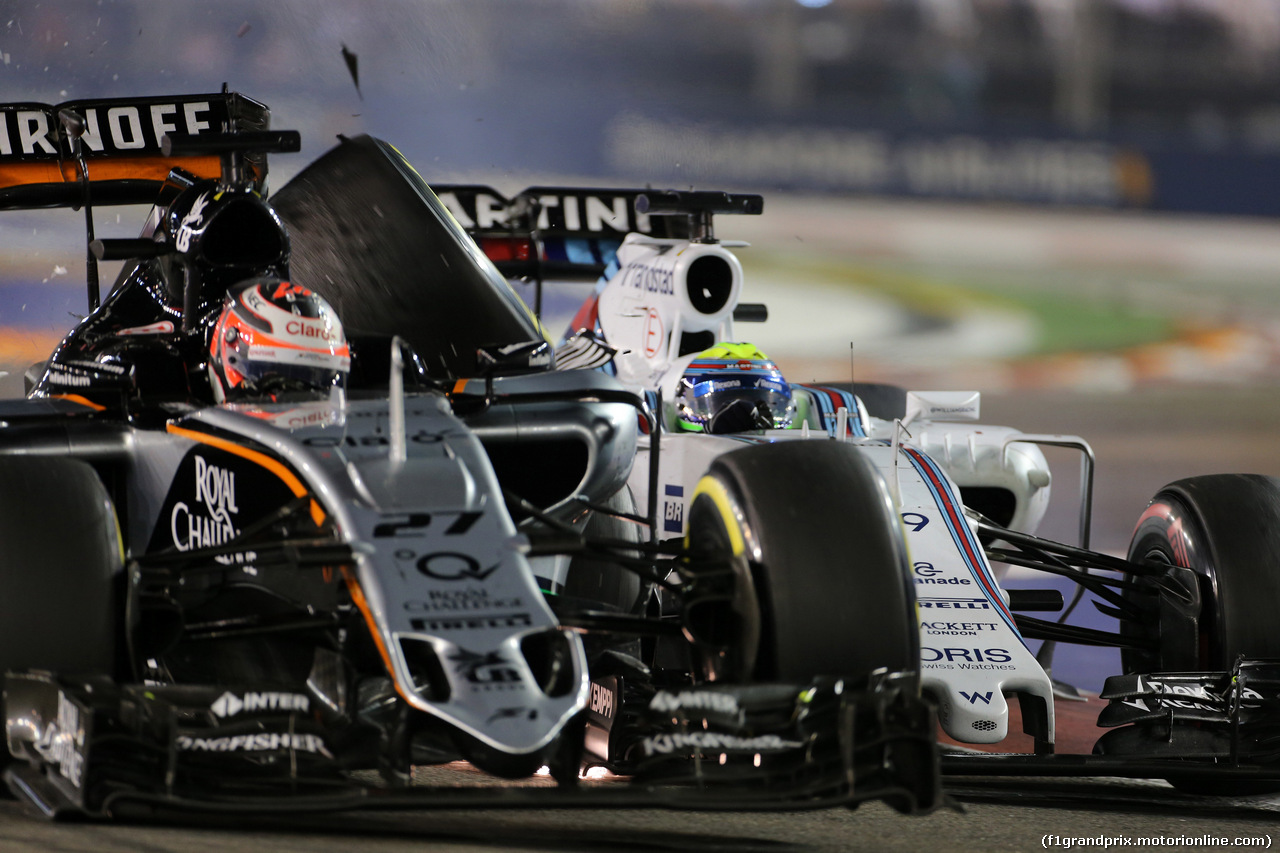 GP SINGAPORE, 20.09.2015 - Gara, Crash, Nico Hulkenberg (GER) Sahara Force India F1 VJM08 e Felipe Massa (BRA) Williams F1 Team FW37
