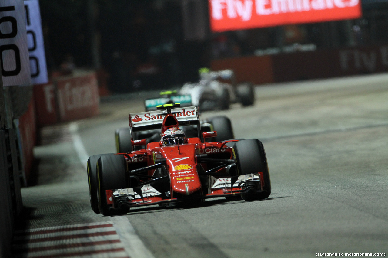 GP SINGAPORE, 20.09.2015 - Gara, Kimi Raikkonen (FIN) Ferrari SF15-T