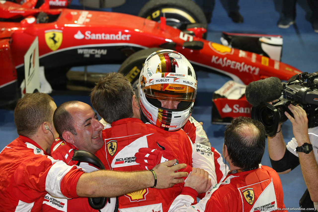 GP SINGAPORE, 20.09.2015 - Gara, Sebastian Vettel (GER) Ferrari SF15-T vincitore