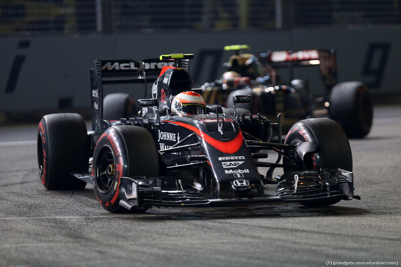 GP SINGAPORE, 20.09.2015 - Gara, Jenson Button (GBR)  McLaren Honda MP4-30.