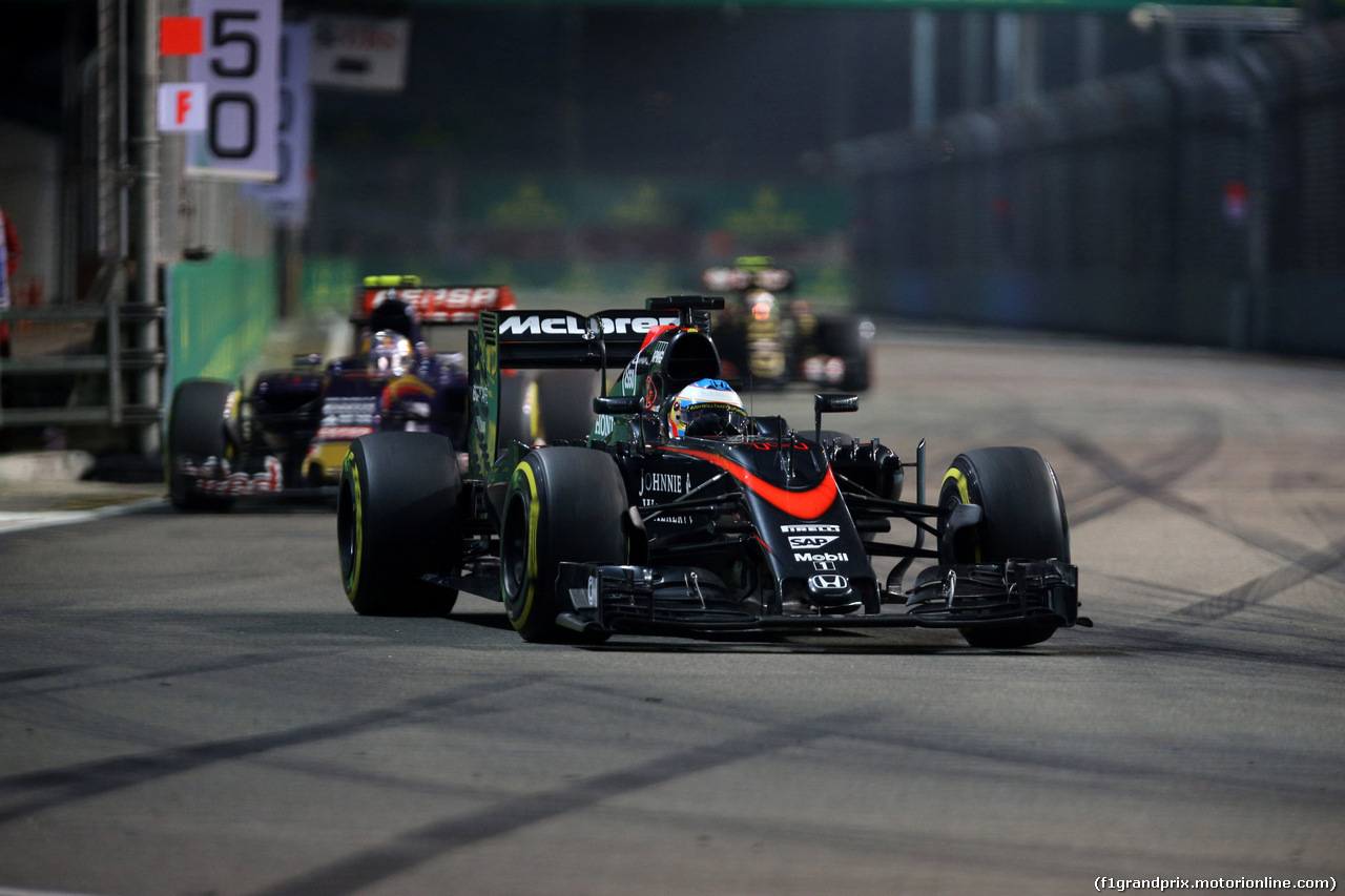 GP SINGAPORE, 20.09.2015 - Gara, Fernando Alonso (ESP) McLaren Honda MP4-30