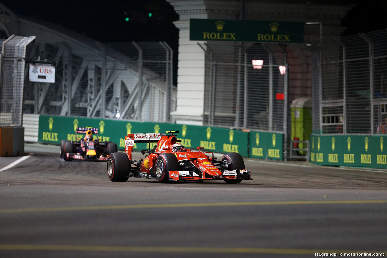 GP SINGAPORE, 20.09.2015 - Gara, Kimi Raikkonen (FIN) Ferrari SF15-T