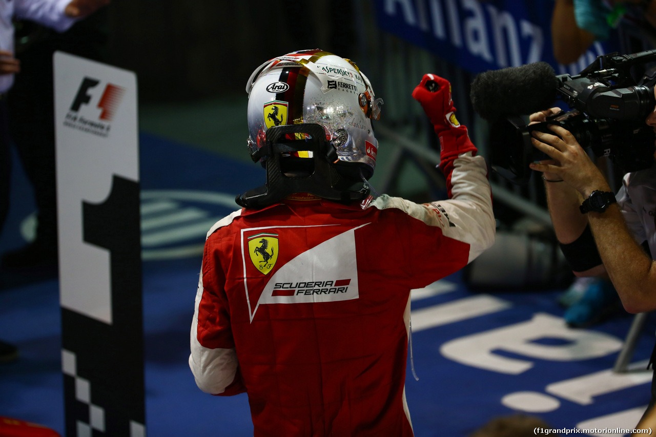 GP SINGAPORE, 20.09.2015 - Gara, Sebastian Vettel (GER) Ferrari SF15-T vincitore