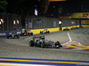 GP SINGAPORE, 20.09.2015 - Lewis Hamilton (GBR) Mercedes AMG F1 W06 davanti a Nico Rosberg (GER) Mercedes AMG F1 W06