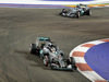 GP SINGAPORE, 20.09.2015 - Gara, Lewis Hamilton (GBR) Mercedes AMG F1 W06  davanti a Nico Rosberg (GER) Mercedes AMG F1 W06