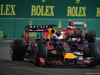 GP SINGAPORE, 20.09.2015 - Gara, Daniel Ricciardo (AUS) Red Bull Racing RB11 e Kimi Raikkonen (FIN) Ferrari SF15-T