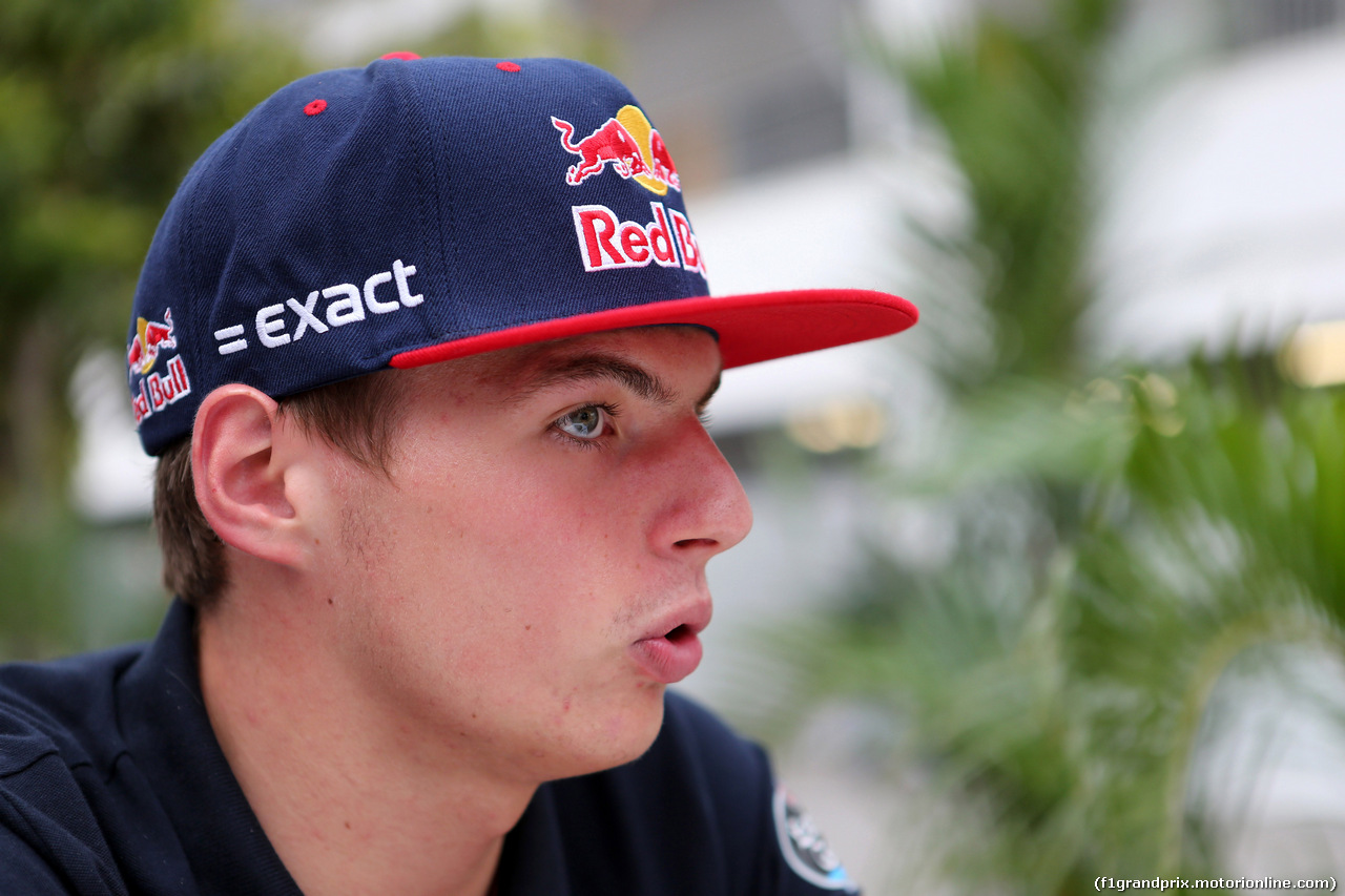 GP SINGAPORE, 17.09.2015 - Max Verstappen (NED) Scuderia Toro Rosso STR10